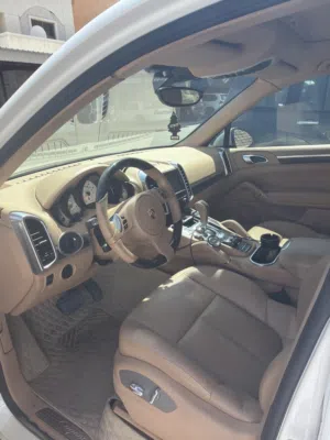 Used Porsche Cayenne in Al Jahra