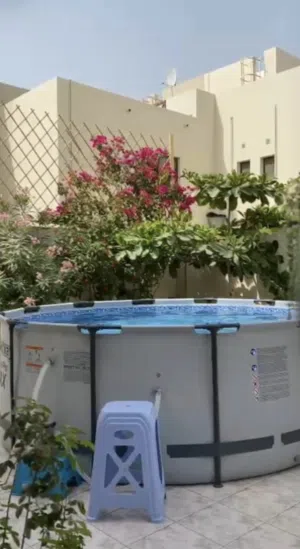 للبيع برچه مستعمل بحاله الجديد ، استعمال 4 اشهر فقط .