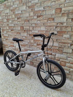 وحش الـ BMX الأمريكي للبيع.. Mongoose Legion أصلي جنط 20