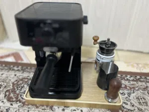 مكينة Delonghi لصنع القهوة