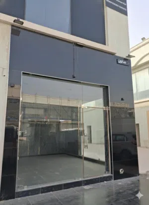 محل للإيجار واجهة و مشطب بالكامل بأسواق القرين من المالك مباشرة بدون خلو او عمولة