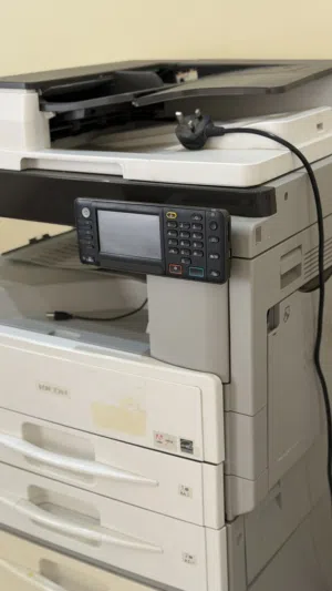طابعة للبيع