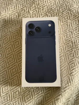 Apple iPhone 17 Pro Max 512 GB in Muscat
