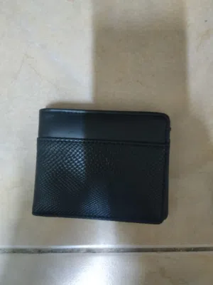 محفظه جلد سوداء