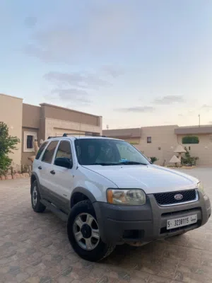 فورد مافريك للبيع