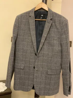 جاكيت رجالي سبور فاخر ماركة H&M والثاني REISS مقاس L