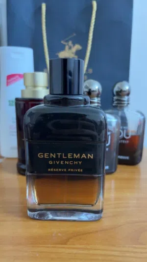 givenchy gentlemen reserve privee 100ml original perfume used