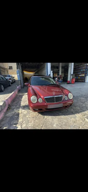 مرسيدس قرش ونص موديل 2000 بحاله الوكاله