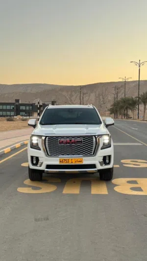 سيارة جي ام سي يوكون دينالي 2021 للبيع بسعر مناسب