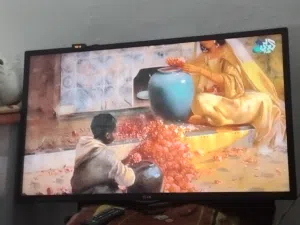 شاشة أل جي للبيع