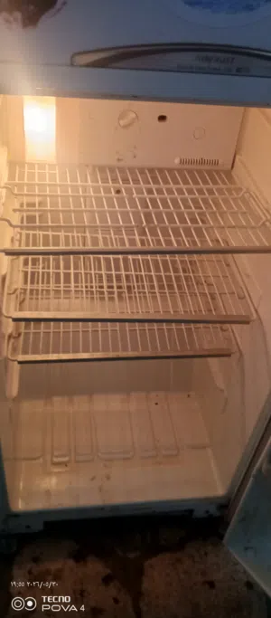 ثلاجه للبيع شوف الوصف