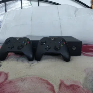 not very used rarely used xbox one with two controllers
