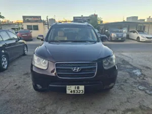Used Hyundai Santa Fe in Amman