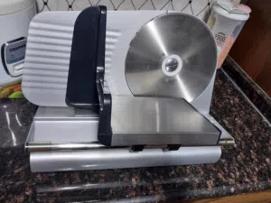 ماكينه تقطيع سنيوره