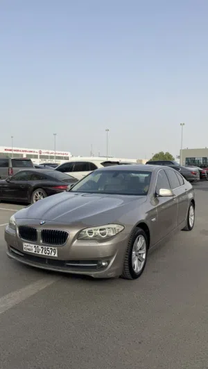 بي ام 523i موديل 2012 سلندر 6