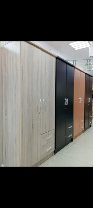 2 door cupboard