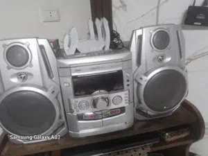 مسرح منزل زلزال اشي مرتب يشبك يواكس وراديو