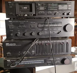 Yamaha stereo old