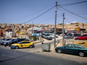 مجمع تجاري للبيع فرصه استثماريه رائعه