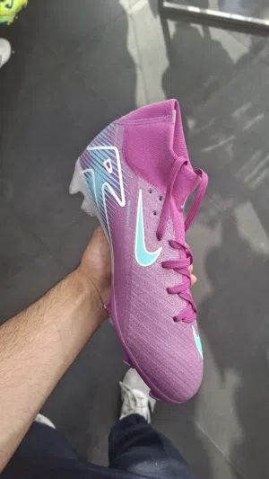 Professional football shoes