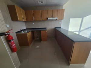 استديو مفروش بباركن للبيع بعجمان بسعر نهائي ب 278 الف مقدم بس 200 الف وقسط 2730 استلام فوري