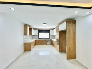 85 m2 2 Bedrooms Apartments for Rent in Ramallah and Al-Bireh Al Tira