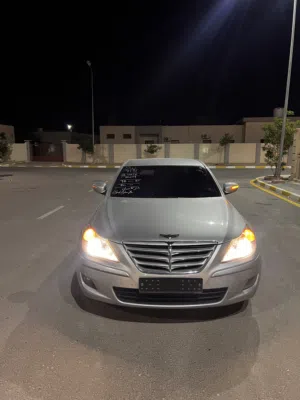 جينسس 2010 نظيفة جدا