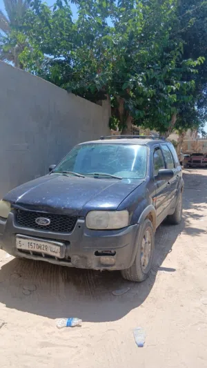 فورد مافيك 2001