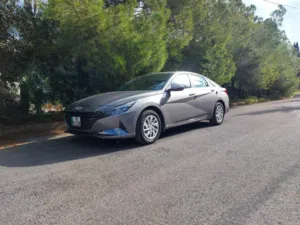 Sedan Hyundai in Amman