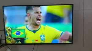 شاشه 43 بوصه عادي. صلاة النبي وكالة مع ريموت وقاعده حيط