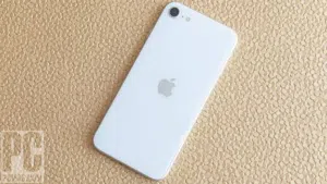 Apple iPhone SE 2 128 GB in Sana'a