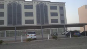 للبيع مبني جديد وفاخر في صحار فلج القبائل الباطنة