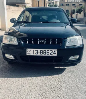 هونداي فيرنا موديل 2000 للبيع