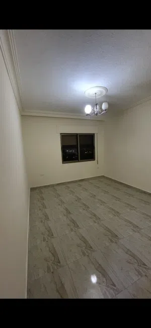 120 m2 3 Bedrooms Apartments for Rent in Amman Al Manarah