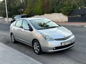 Used Toyota Prius in Amman