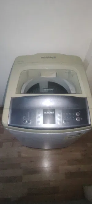 للبيع: غسالة سامسونج 8 كجم تعبئة علوية بحالة ممتازة - تقنية Wobble