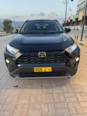 Used Toyota RAV 4 in Dhofar