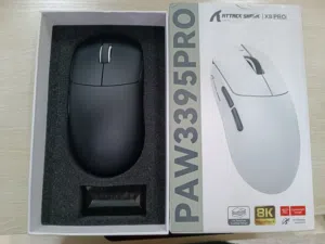 ماوس قيمنق Attack Shark X8 Pro بحالة ممتازة كالجديد تماماً.