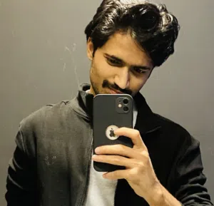 Eis Hassan 