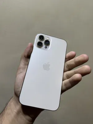 ايفون 12 برو ماكس