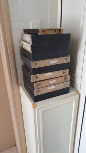 رفوف من ikea للبيع