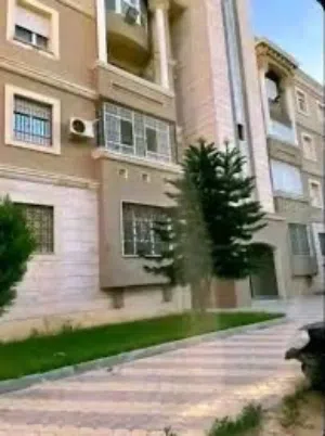 شقة للبيع في تقسيم بن دخيل