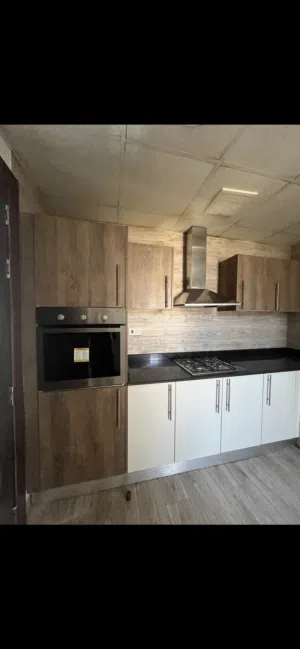 2 bedroom 400 Omr and 1 bedroom apartment for rent 250 omr