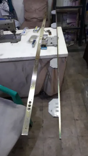 طبلة باب توب سيكوريت خماسية. اسباني جديد.