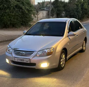 Used Kia Cerato in Tripoli
