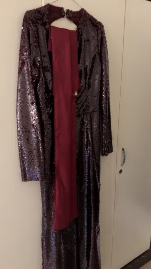 فساتين للبيييع
