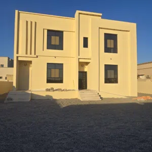 منزل للبيع في خبة ال خميس جنوب على ارض مميزة وواسعة