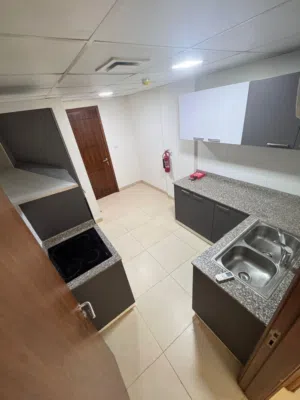 شقة للايجار في القرم - Apartment for rent in Qurum