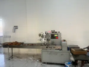 مصنع كروسان وكيك وحلويات للبيع