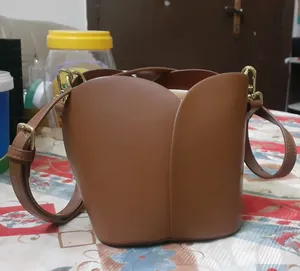 S.Chic medium brown shoulder bag